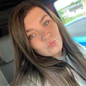 Meet your Posher, Riley